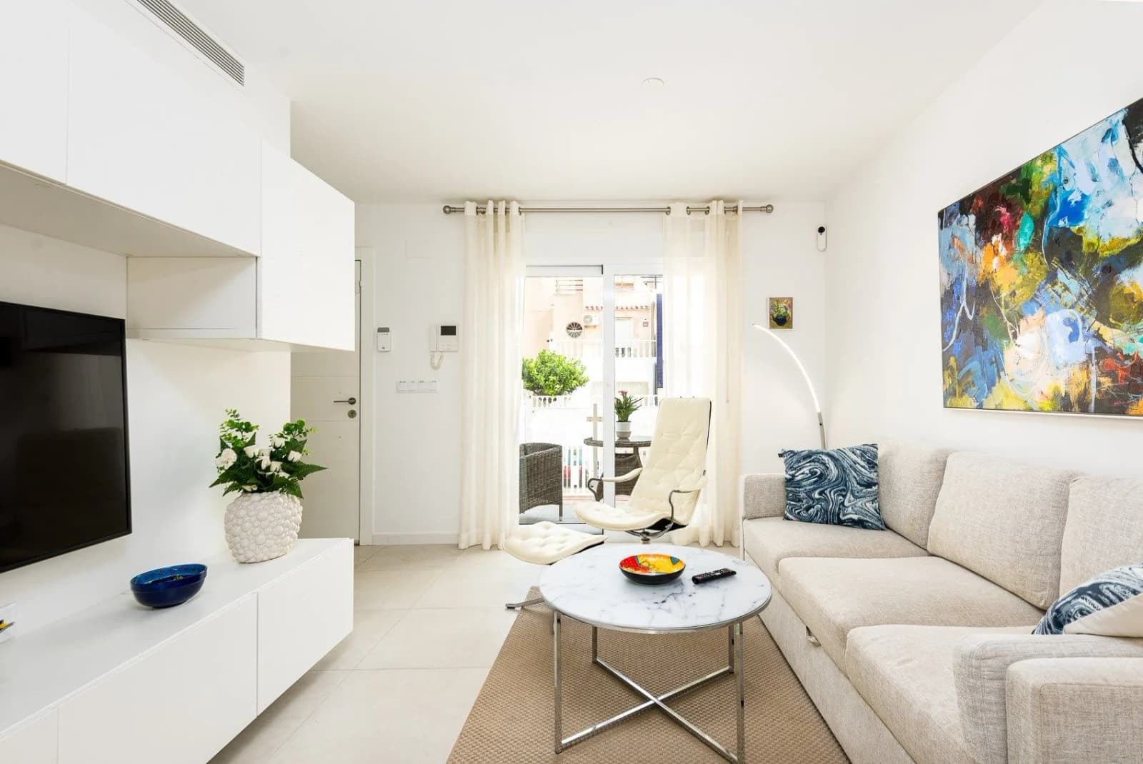 Town House In Torrevieja - Image 7