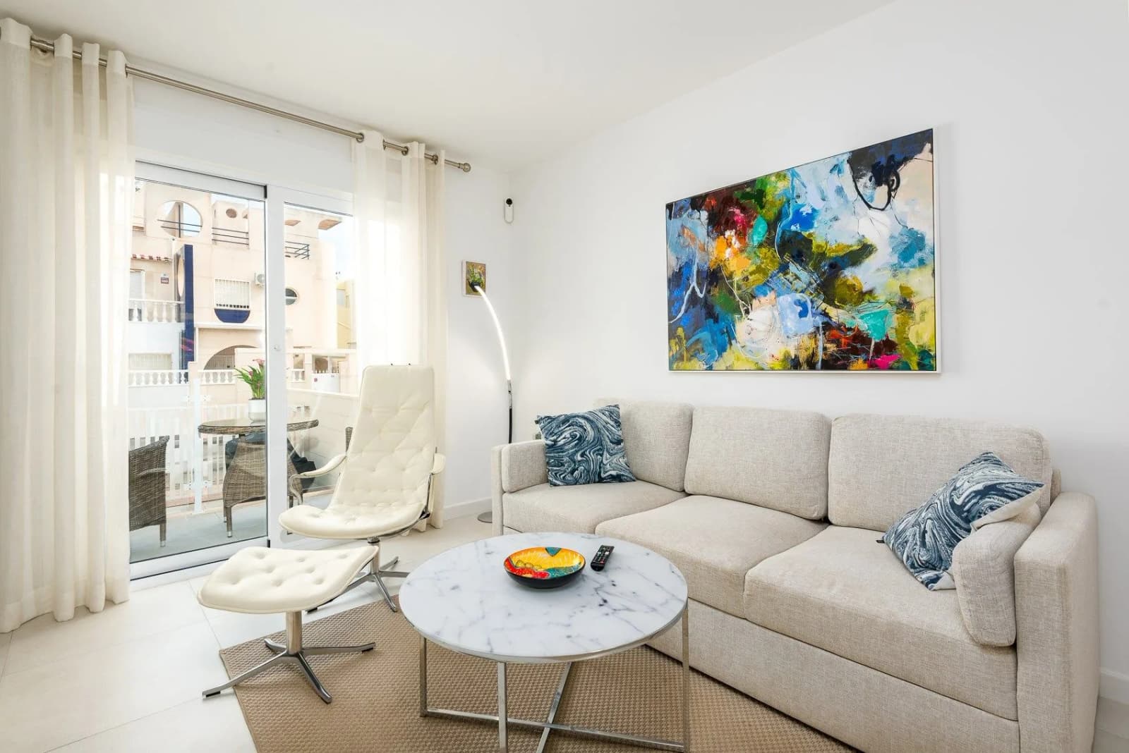 Town House In Torrevieja - Image 9