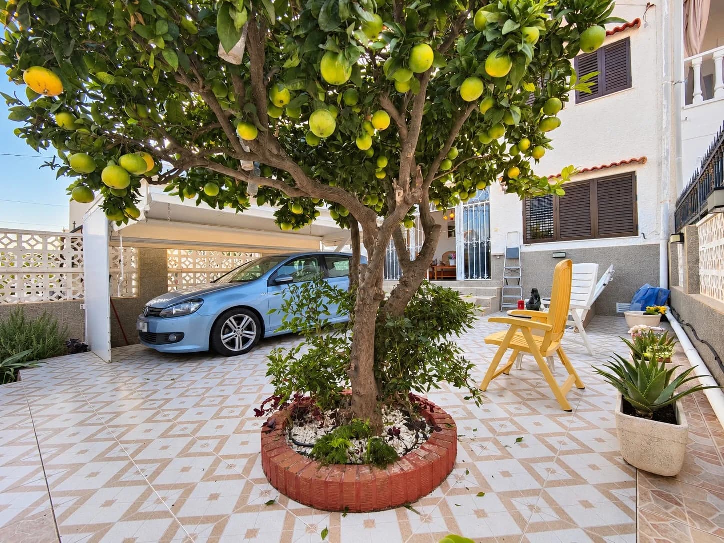 Townhouse de 5 dormitorios en venta en Torrevieja, Alicante - Image 5