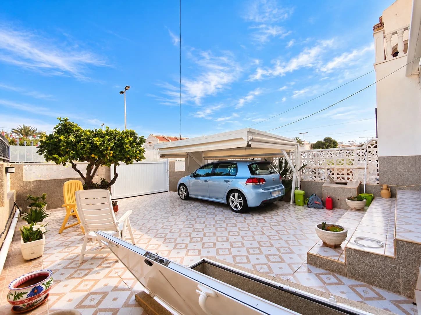 Townhouse de 5 dormitorios en venta en Torrevieja, Alicante - Image 8