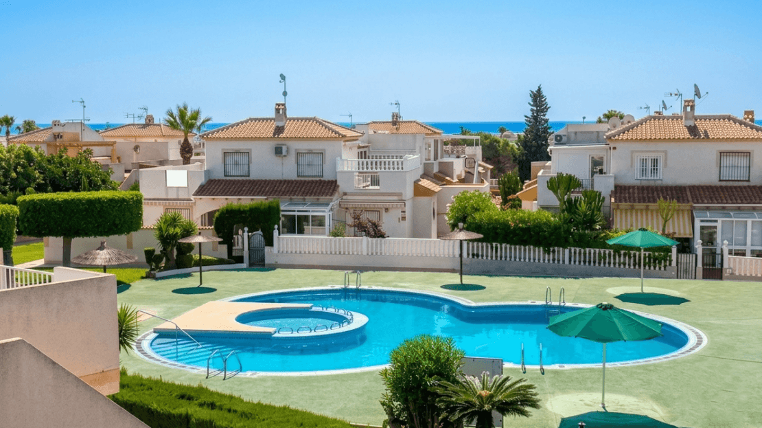 Reformed Property In Los Altos - Image 2