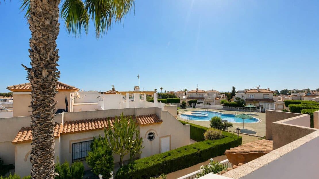 Reformed Property In Los Altos - Image 3