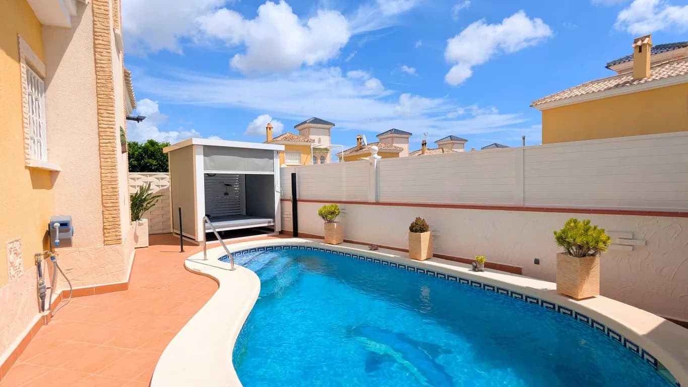 Detached Villa In Lo Crispin - Image 2