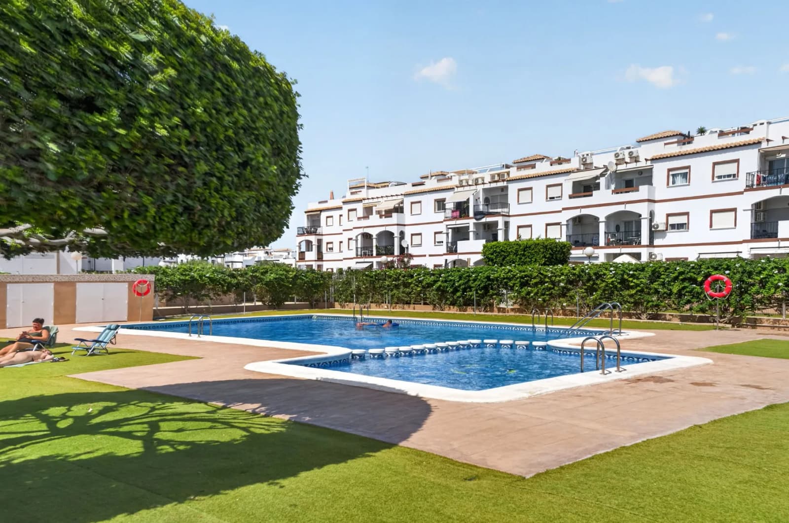 Apartament In Punta Prima - Image 3