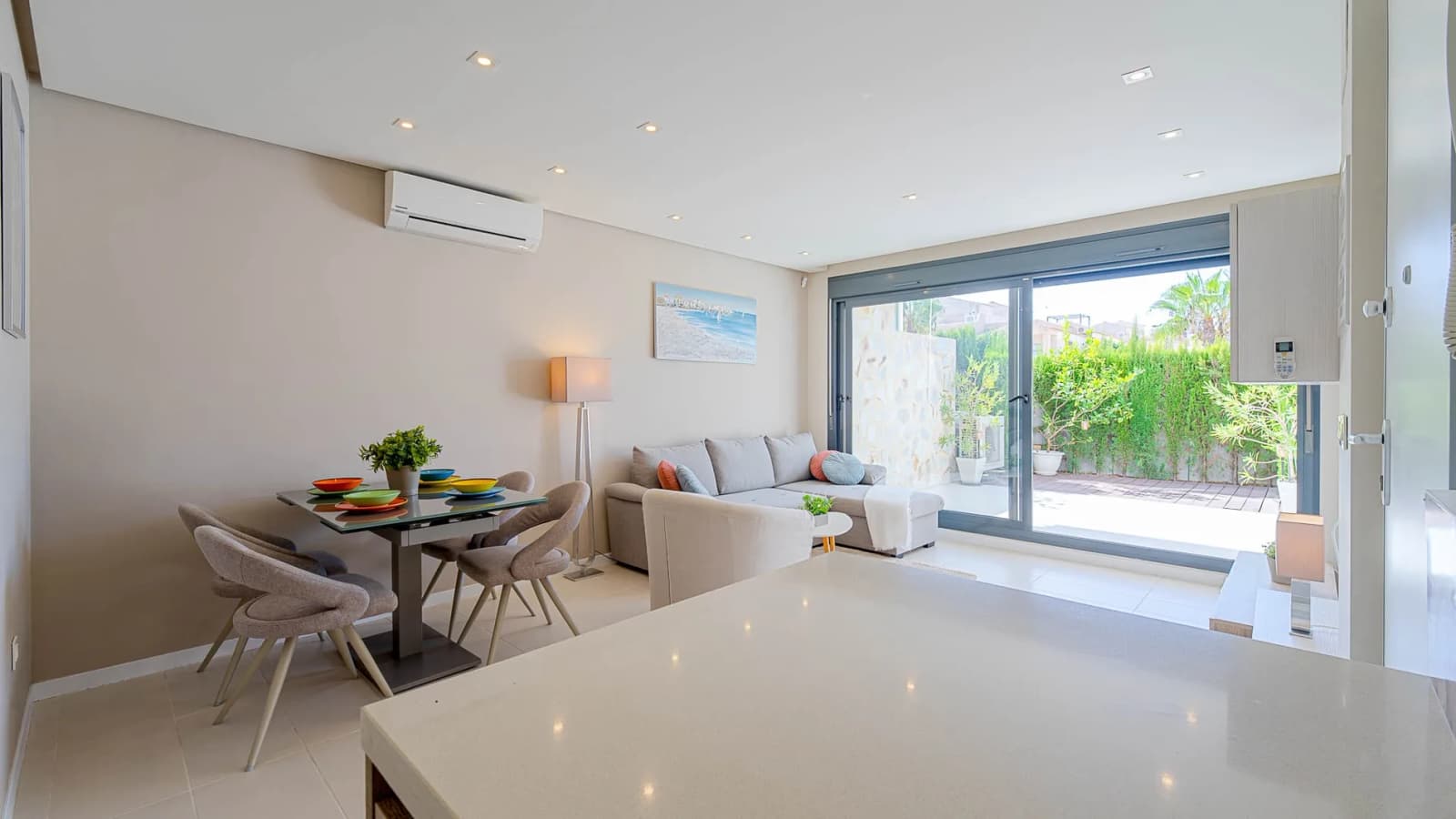 Apartament In Punta Prima - Image 2