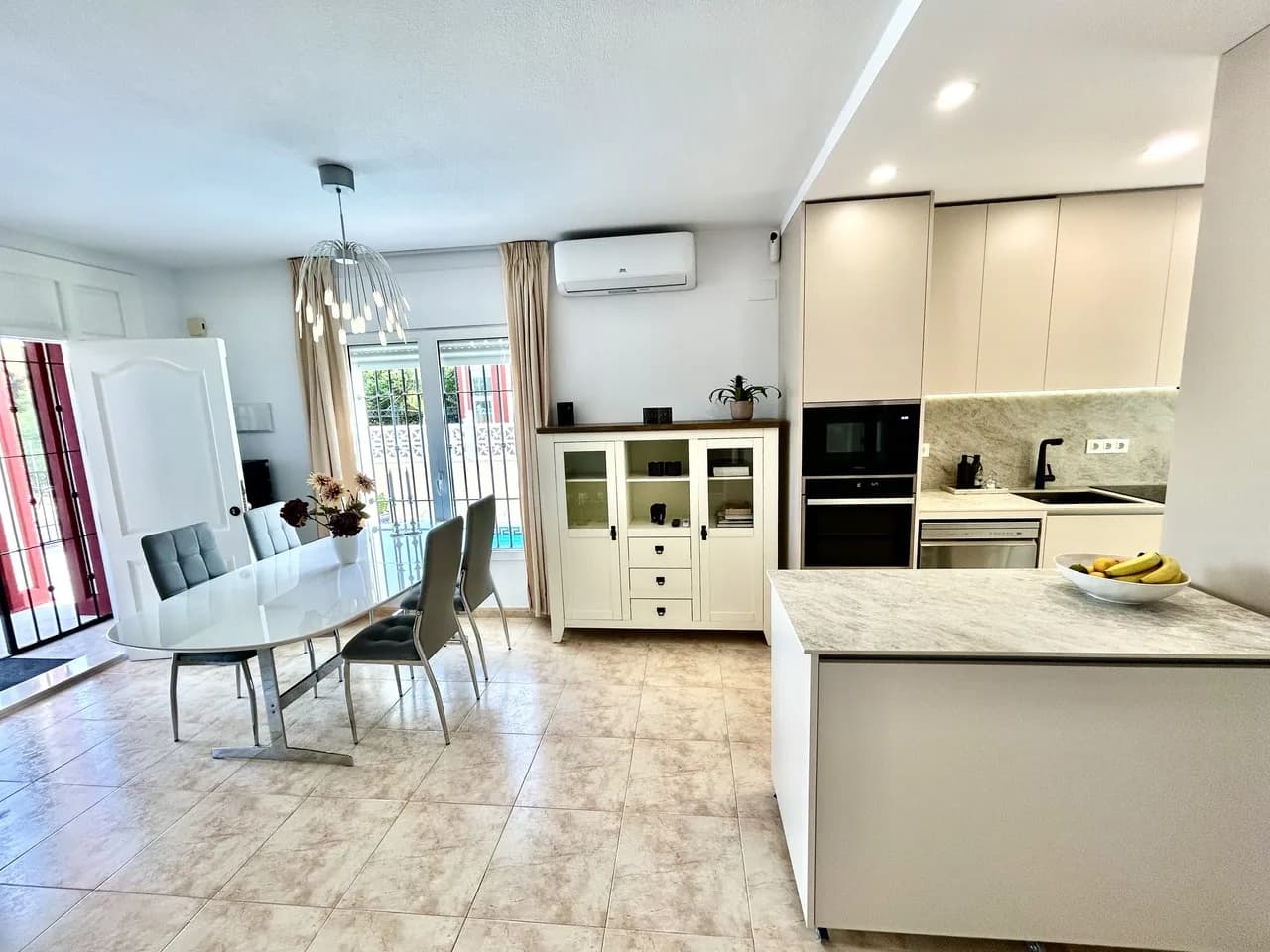 Townhouse de 3 dormitorios en venta en Dehesa De Campoamor, Alicante - Image 7
