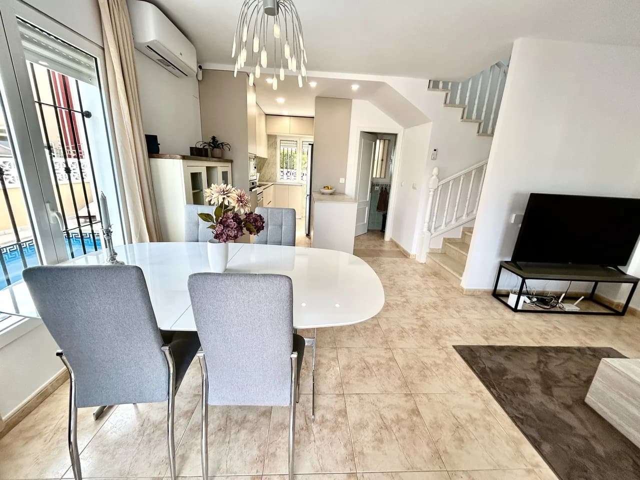 Townhouse de 3 dormitorios en venta en Dehesa De Campoamor, Alicante - Image 8