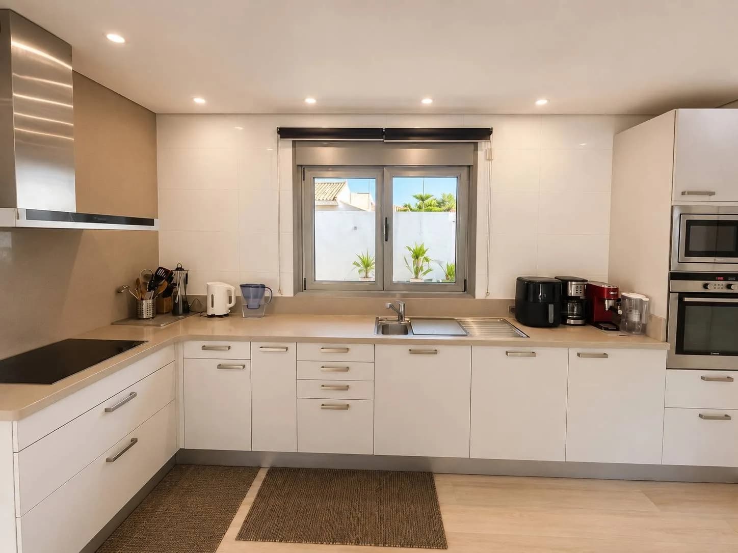 Villa de 5 dormitorios en venta en Torrevieja, Alicante - Image 6