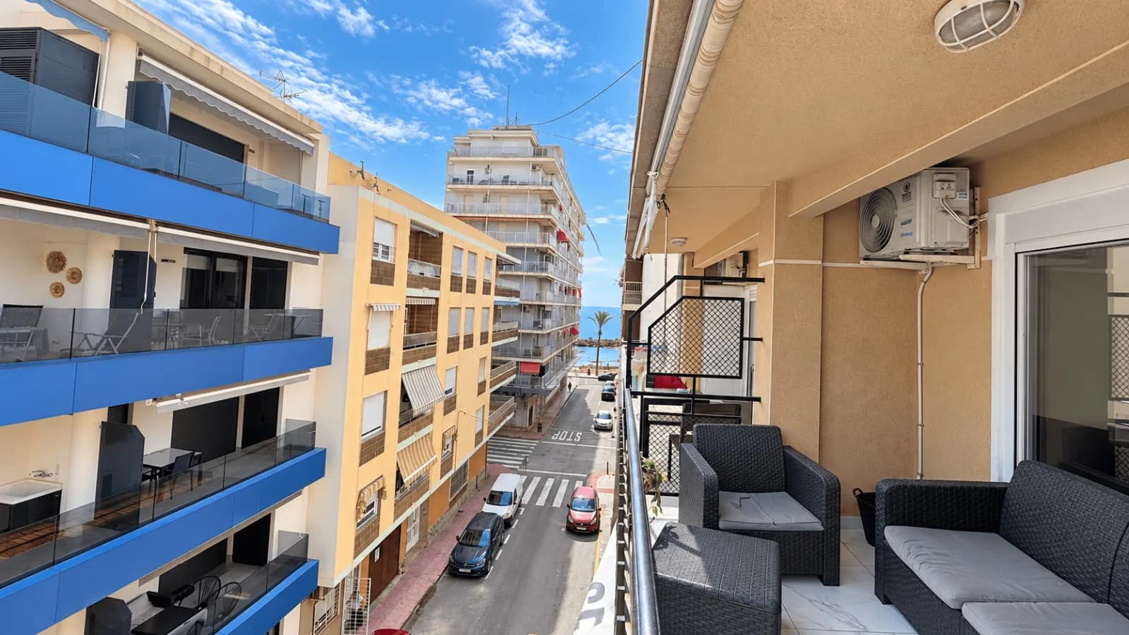 Apartment de 3 dormitorios en venta en Torrevieja, Alicante