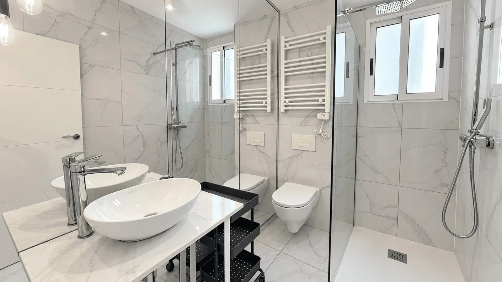 Apartment de 3 dormitorios en venta en Torrevieja, Alicante - Image 7