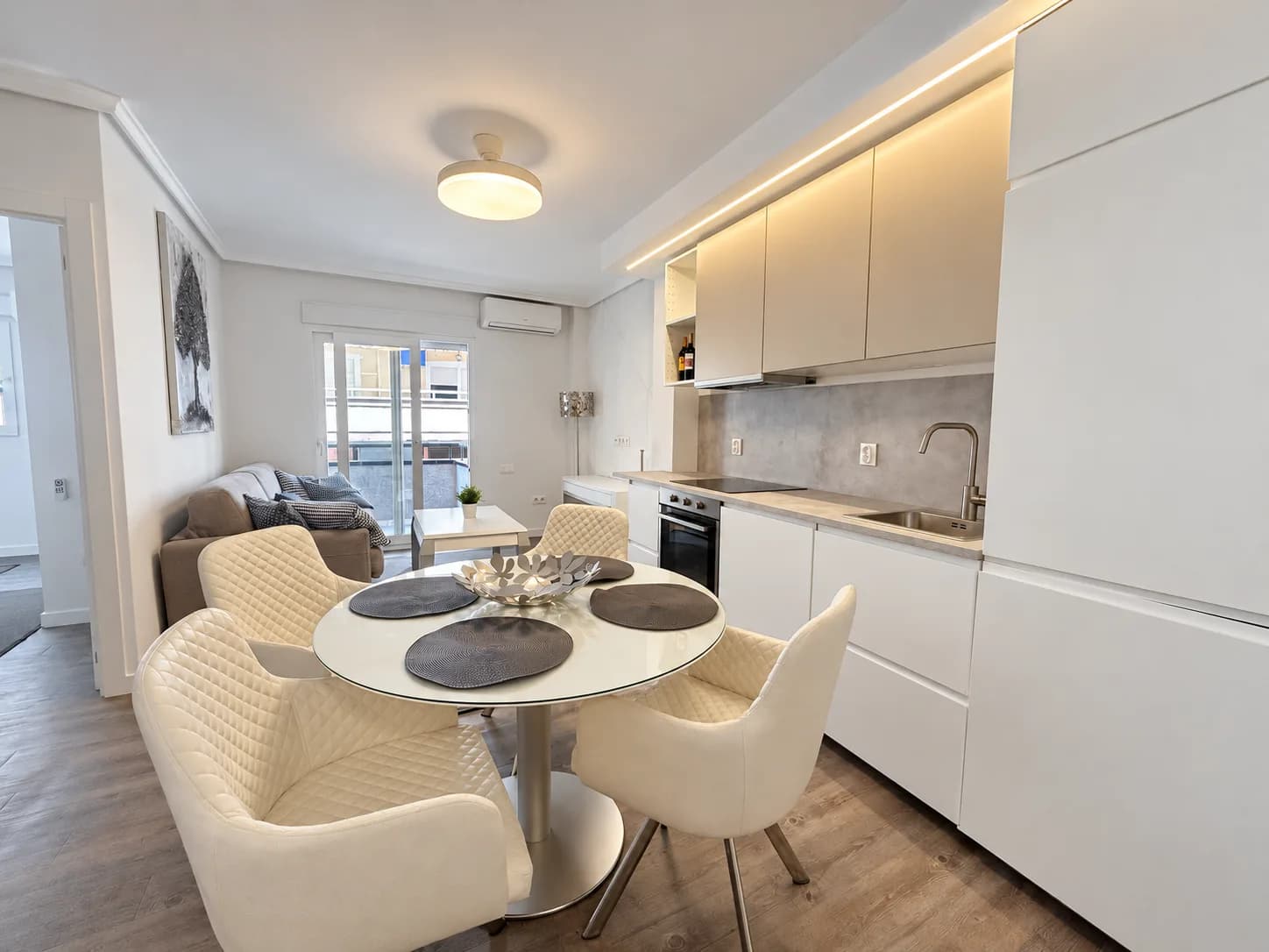 Apartment de 1 dormitorios en venta en Torrevieja, Alicante