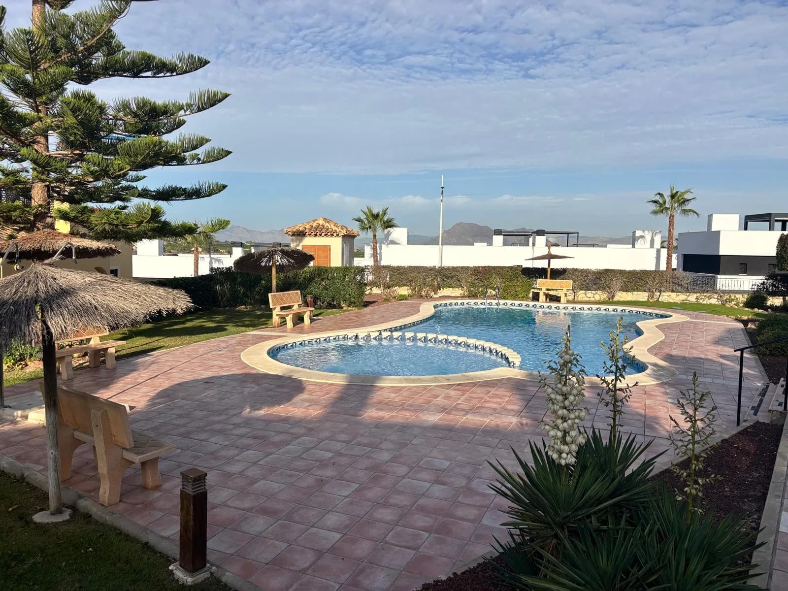 Apartment de 2 dormitorios en venta en La Rellana, Alicante - Image 6