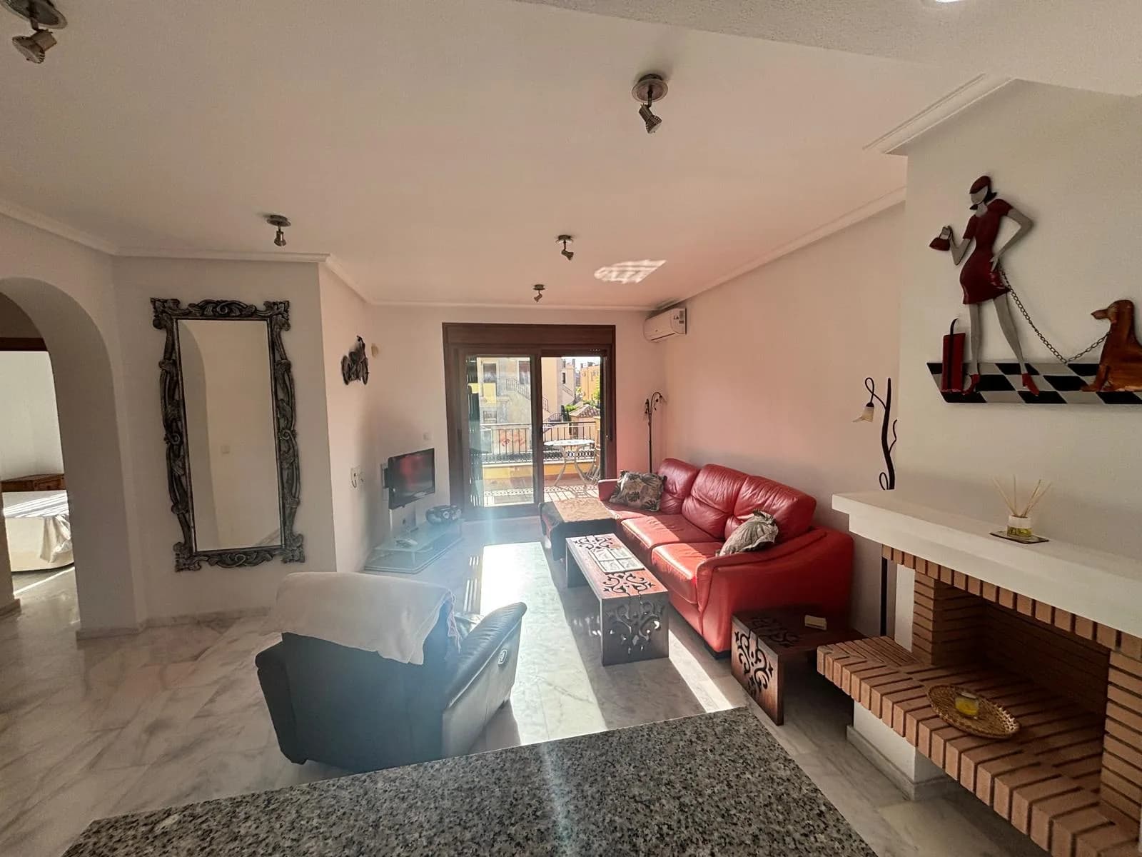 Apartment de 2 dormitorios en venta en La Rellana, Alicante - Image 9
