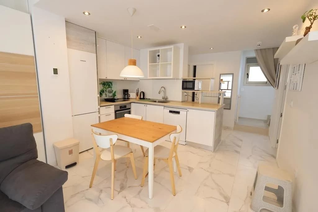 Villa de 3 dormitorios en venta en Orihuela Costa, Alicante - Image 2