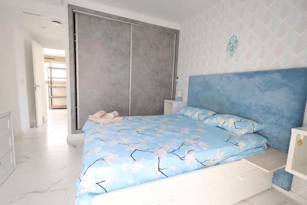 Villa de 3 dormitorios en venta en Orihuela Costa, Alicante - Image 8