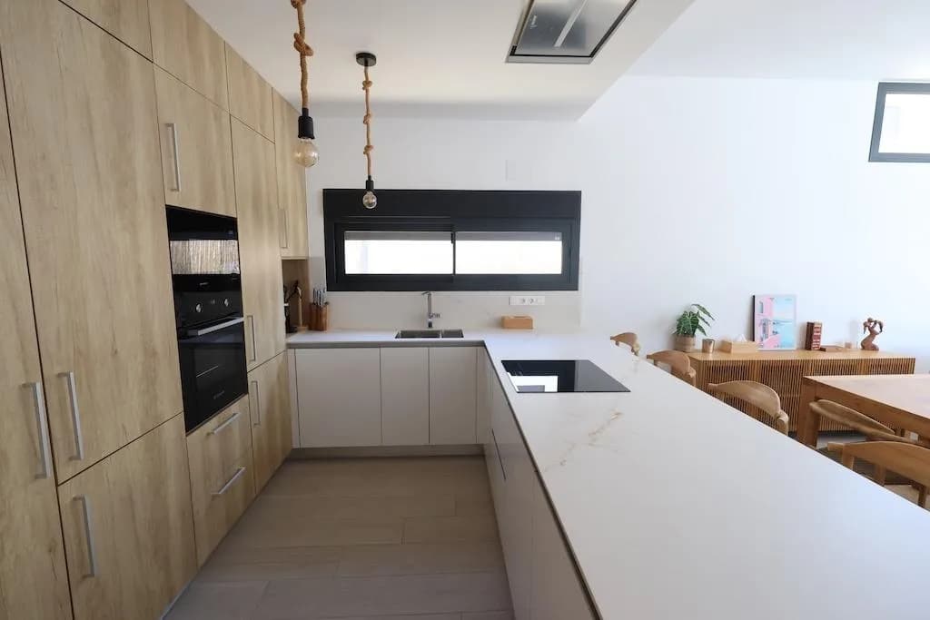 Villa de 3 dormitorios en venta en Algorfa, Alicante - Image 2