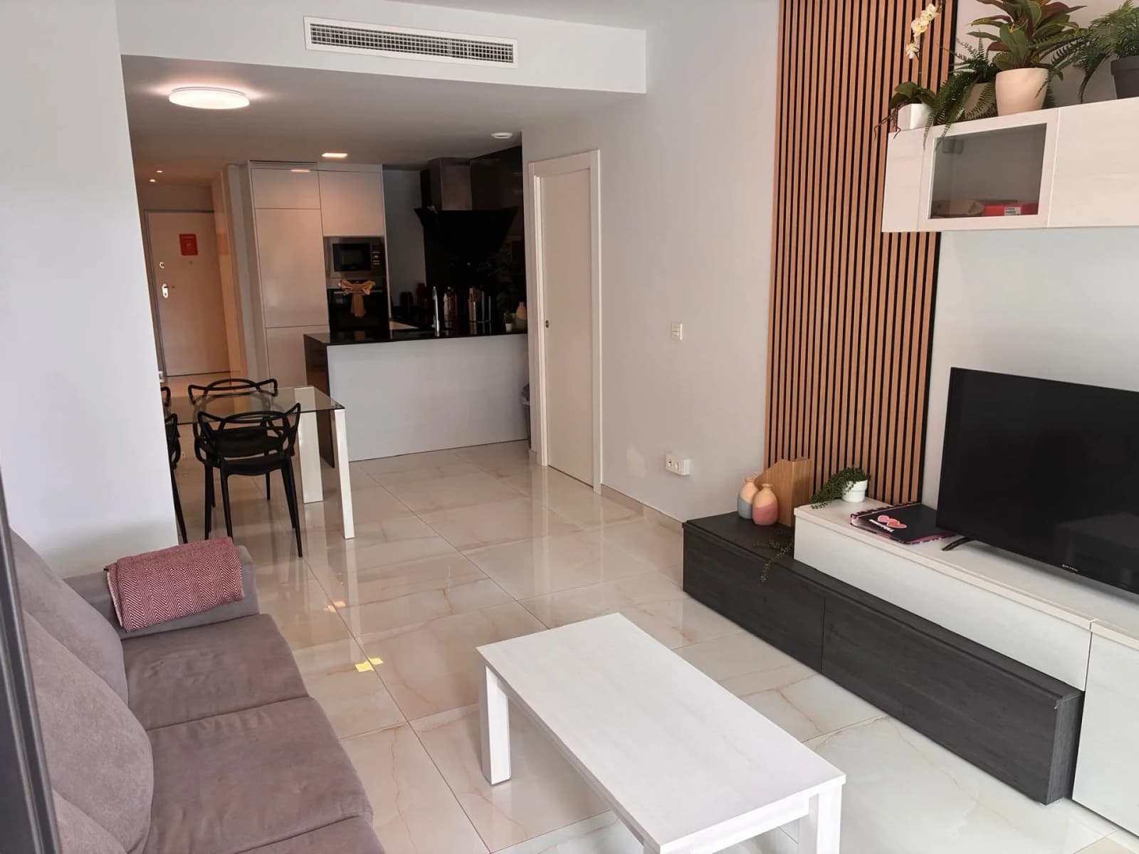 Apartment de 2 dormitorios en venta en Los Altos, Alicante - Image 4