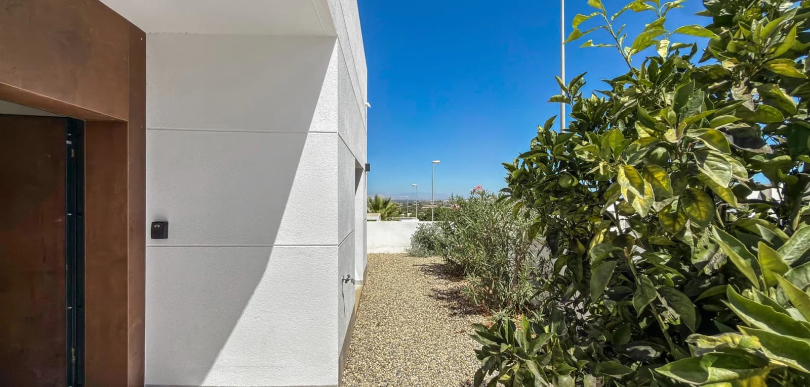 Detached Villa In Rojales - Image 6
