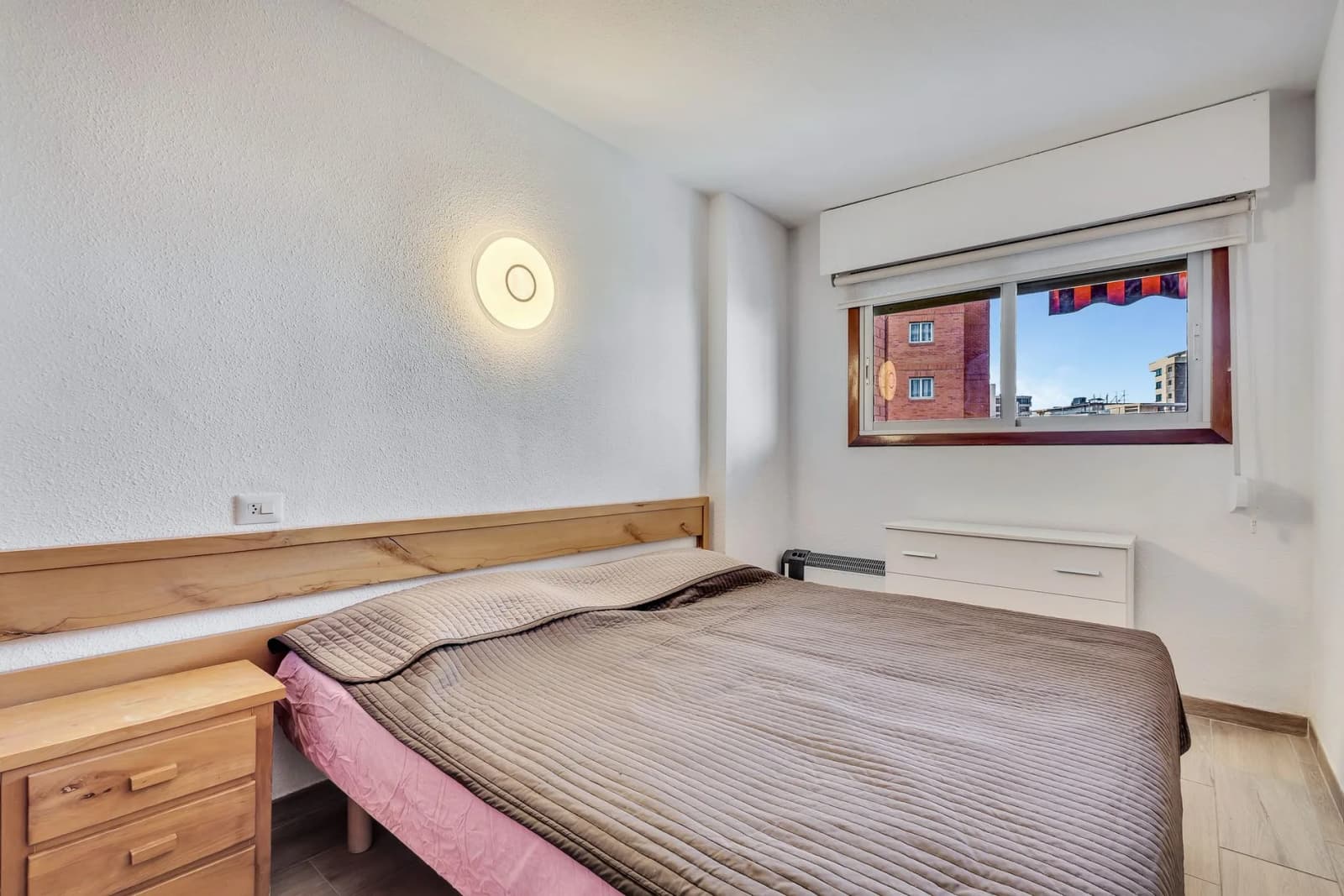 Apartment de 1 dormitorios en venta en Benidorm, Costa Blanca - Image 8