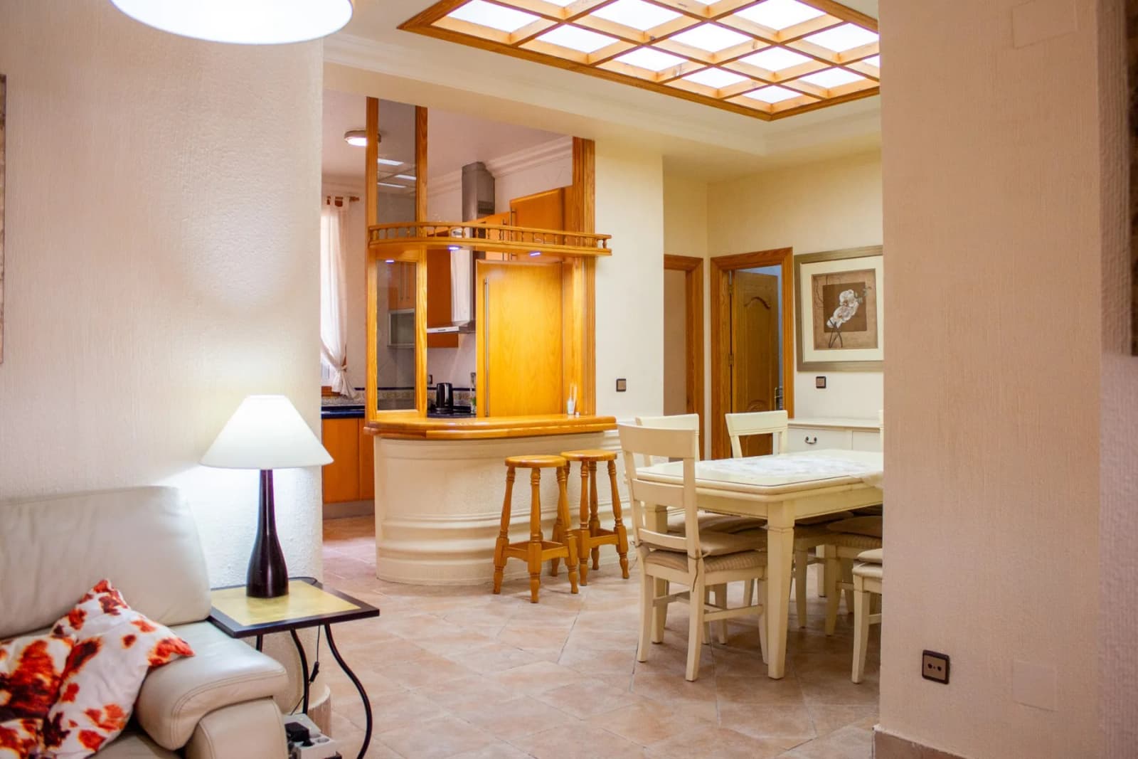 Apartment de 3 dormitorios en venta en Guardamar del Segura, Alicante - Image 4