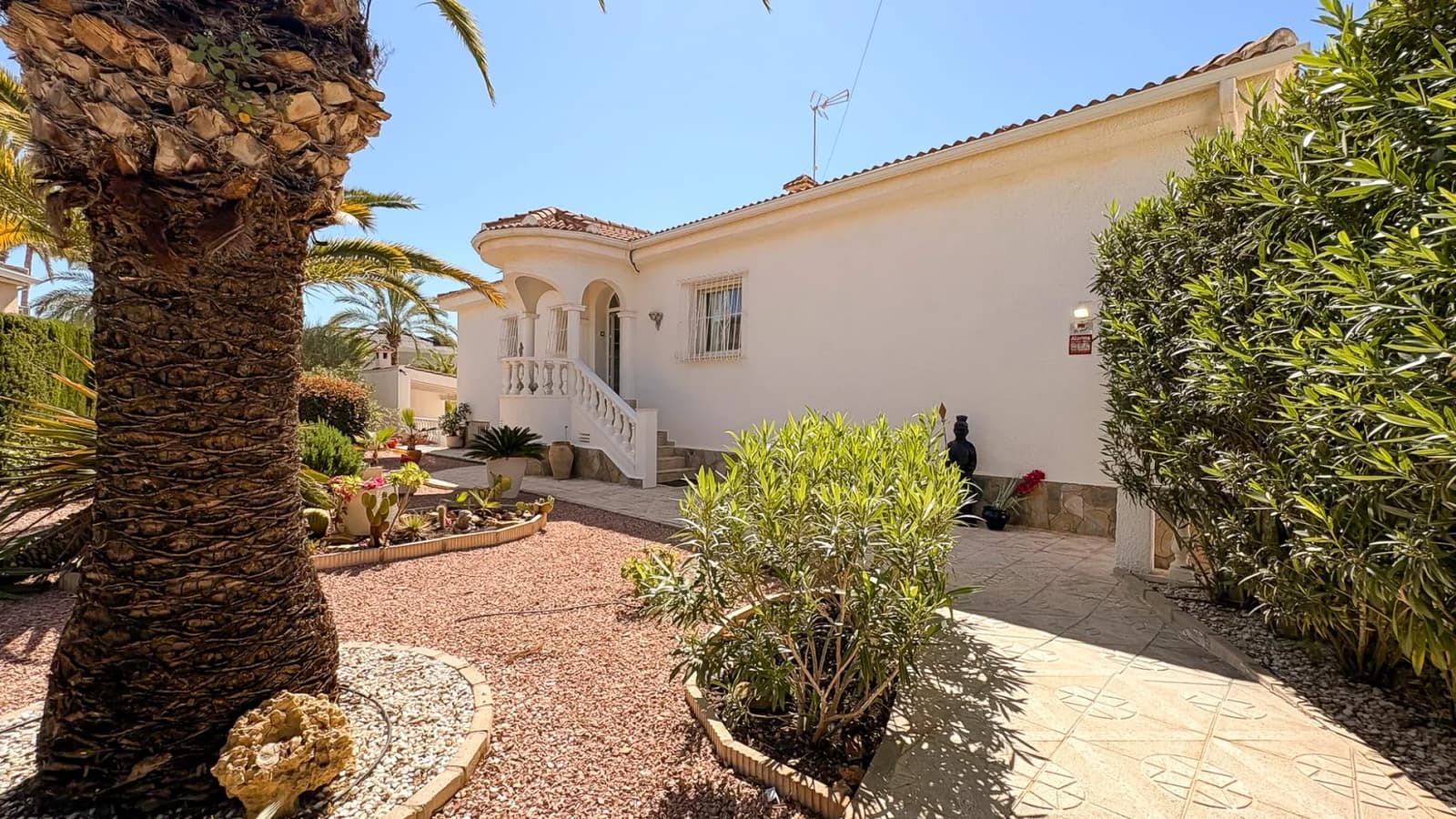 Independent Villa In Ciudad Quesada - Rojales - Image 5
