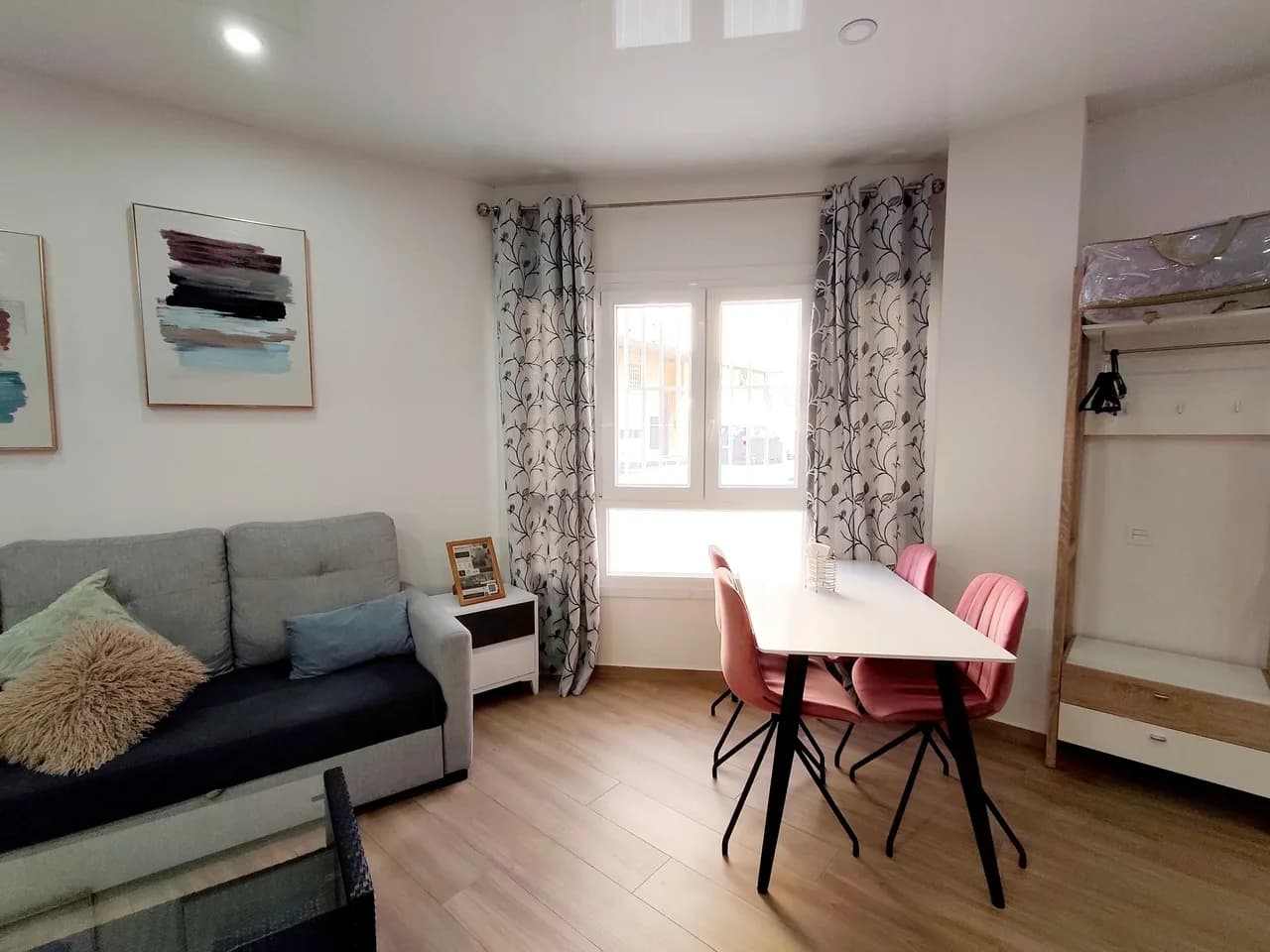 Apartment de 1 dormitorios en venta en Torrevieja, Alicante - Image 6