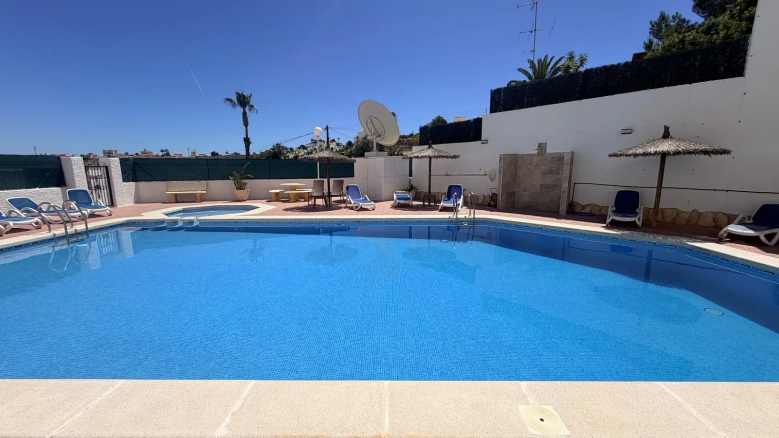 Apartment de 2 dormitorios en venta en Ciudad Quesada - Rojales, Alicante - Image 3