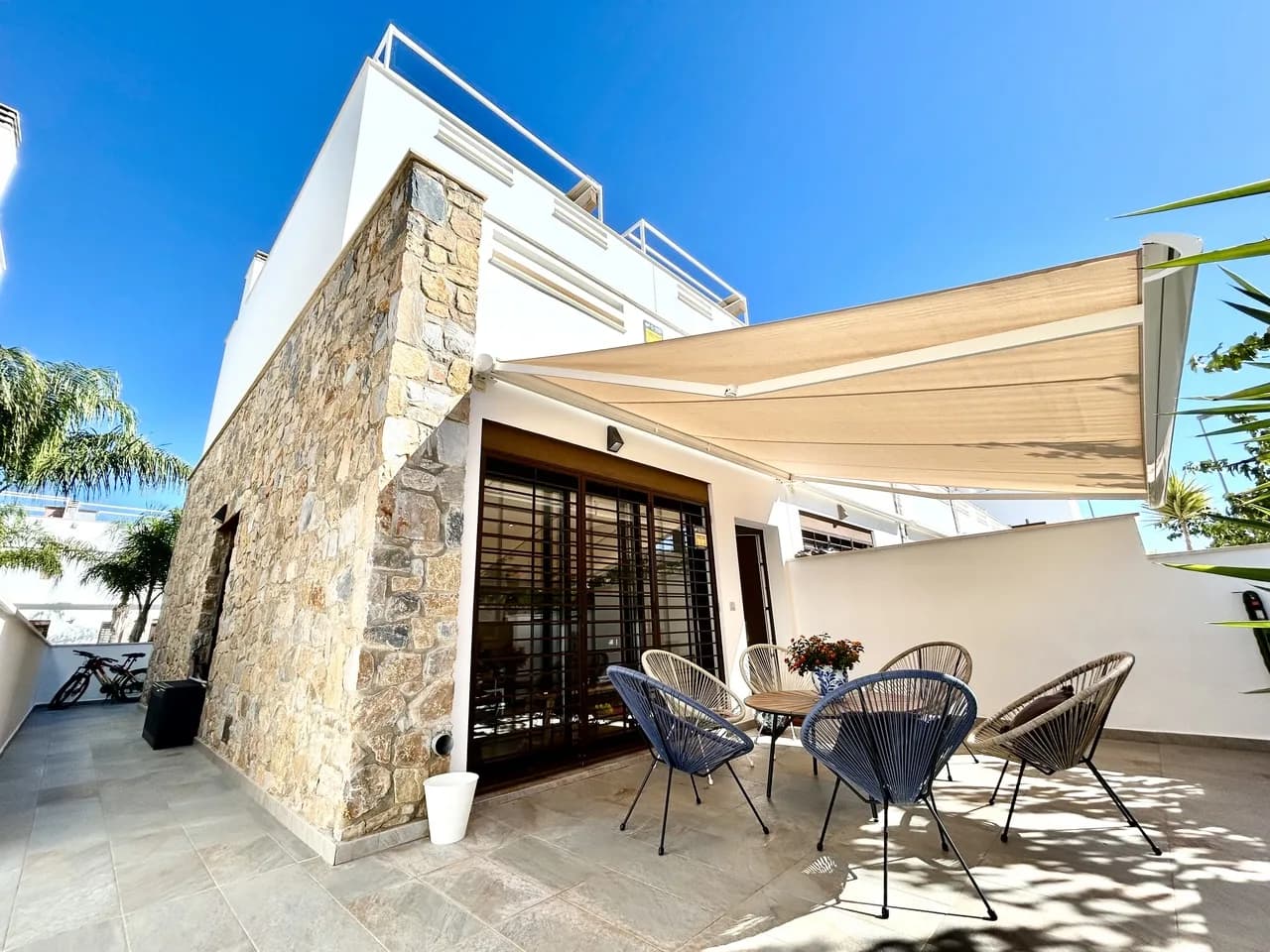 Townhouse de 3 dormitorios en venta en Torre de La Horadada, Alicante