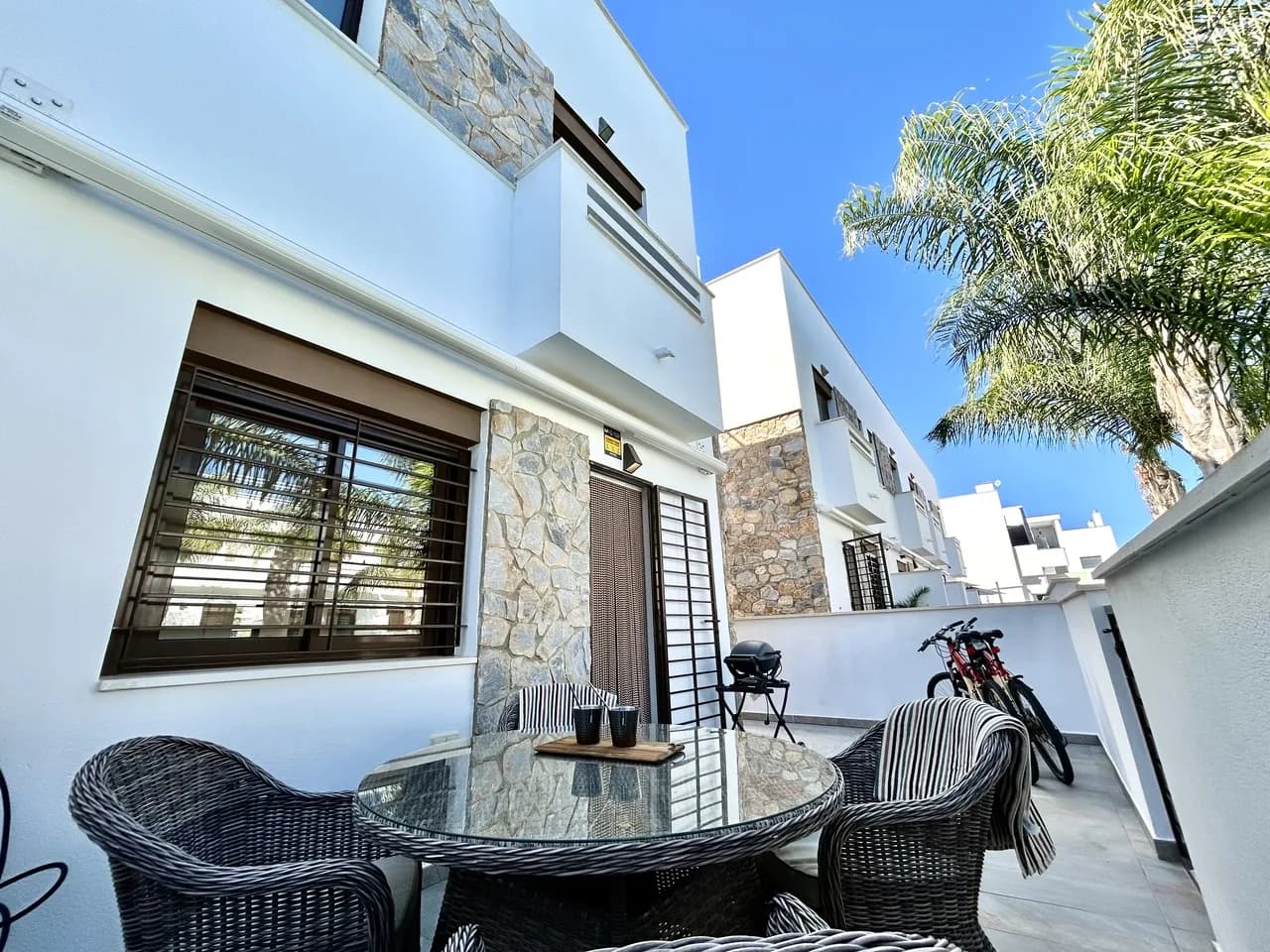 Townhouse de 3 dormitorios en venta en Torre de La Horadada, Alicante - Image 4