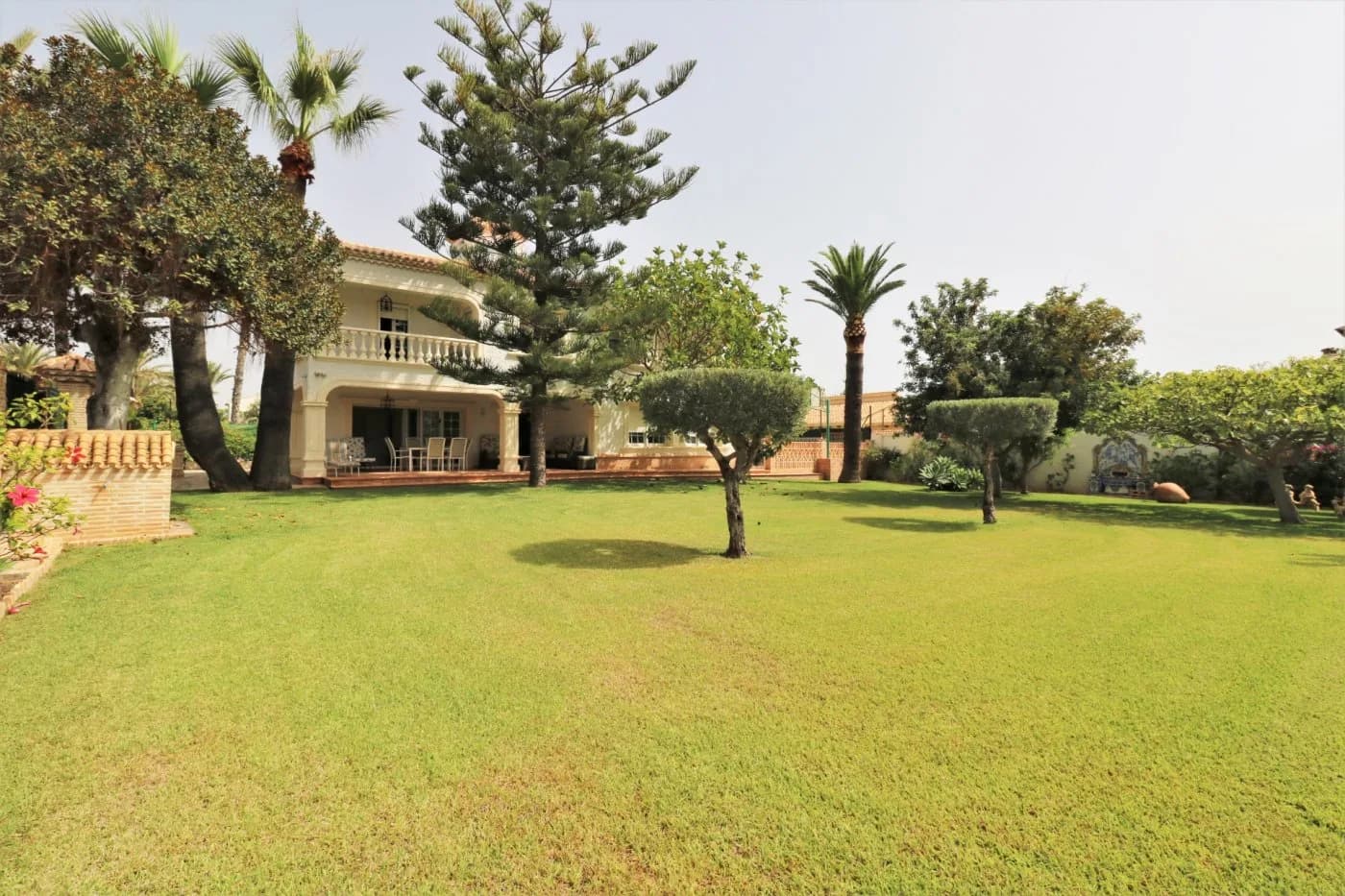 Villa de 8 dormitorios en venta en Orihuela Costa, Alicante