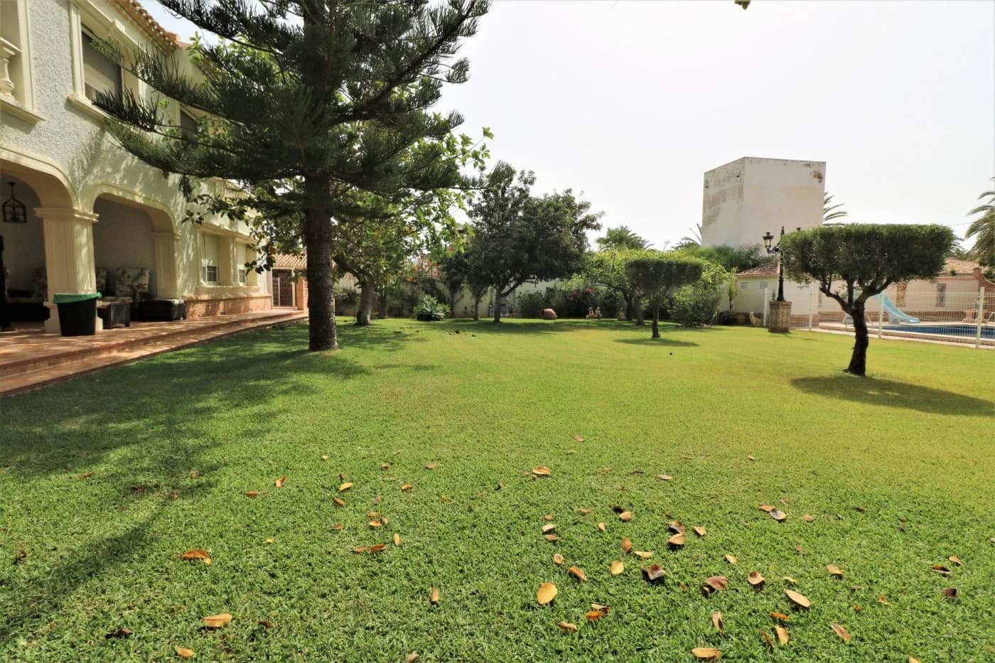 Villa de 8 dormitorios en venta en Orihuela Costa, Alicante - Image 6