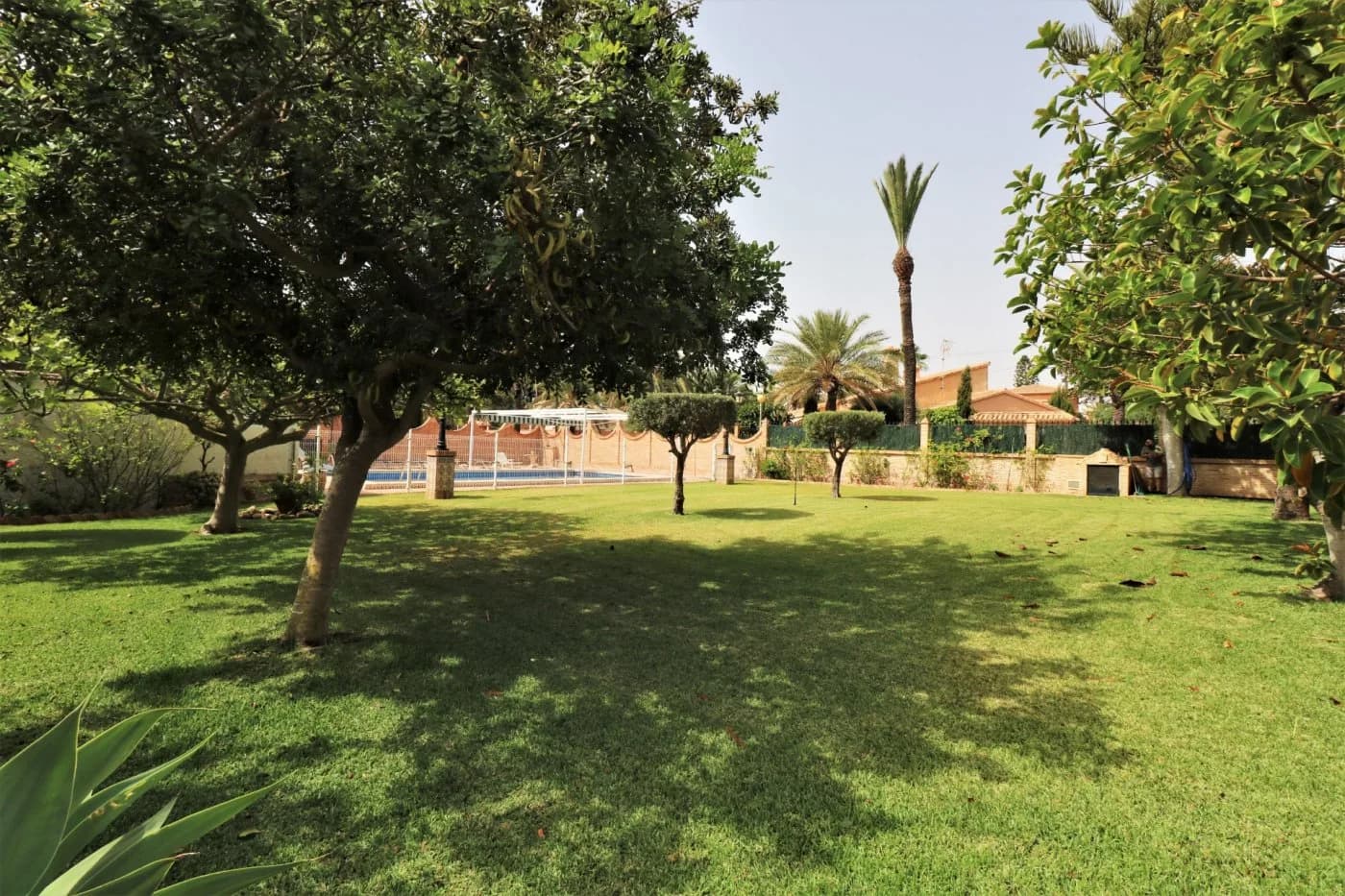 Villa de 8 dormitorios en venta en Orihuela Costa, Alicante - Image 8