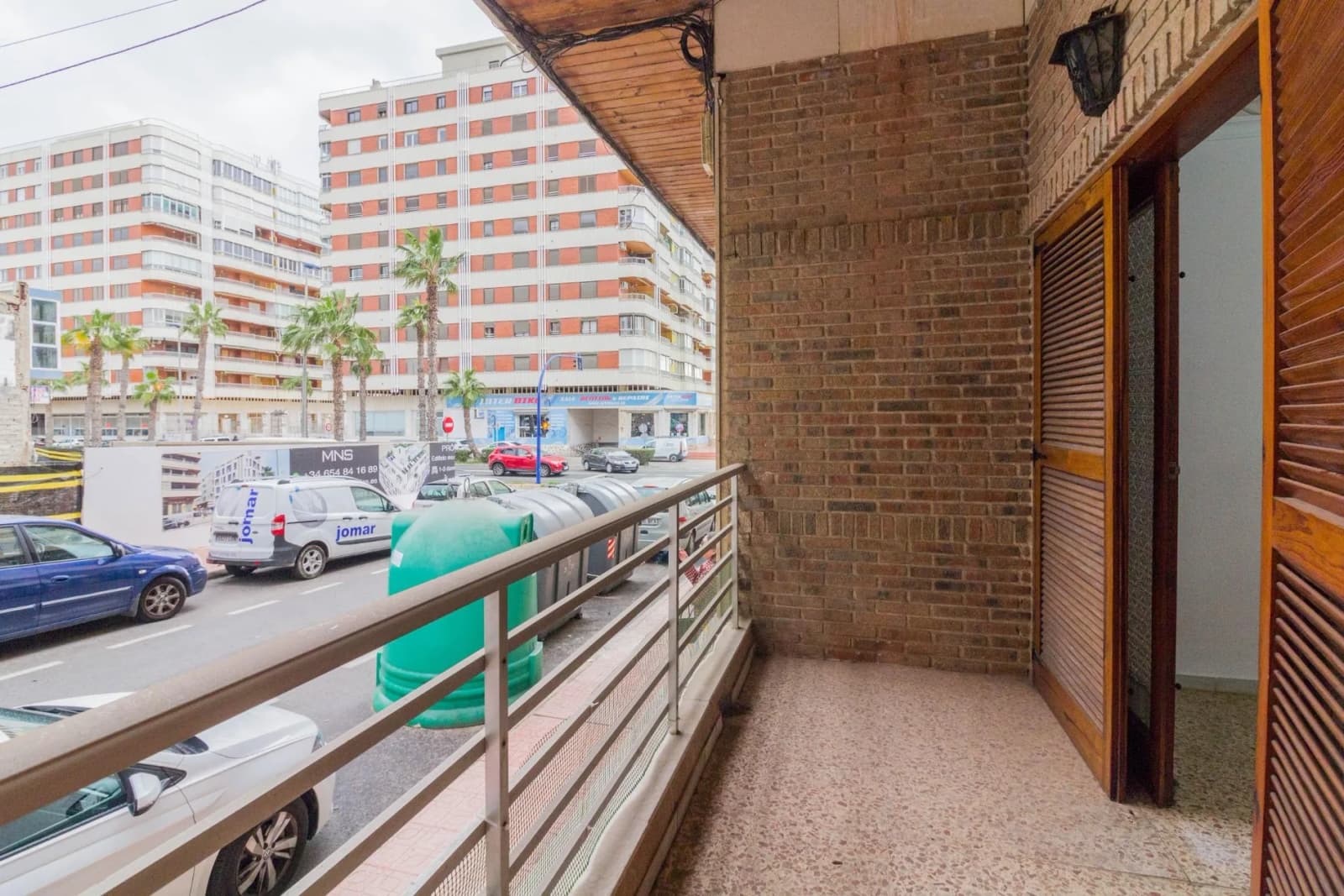 Apartment de 3 dormitorios en venta en Torrevieja, Alicante - Image 3