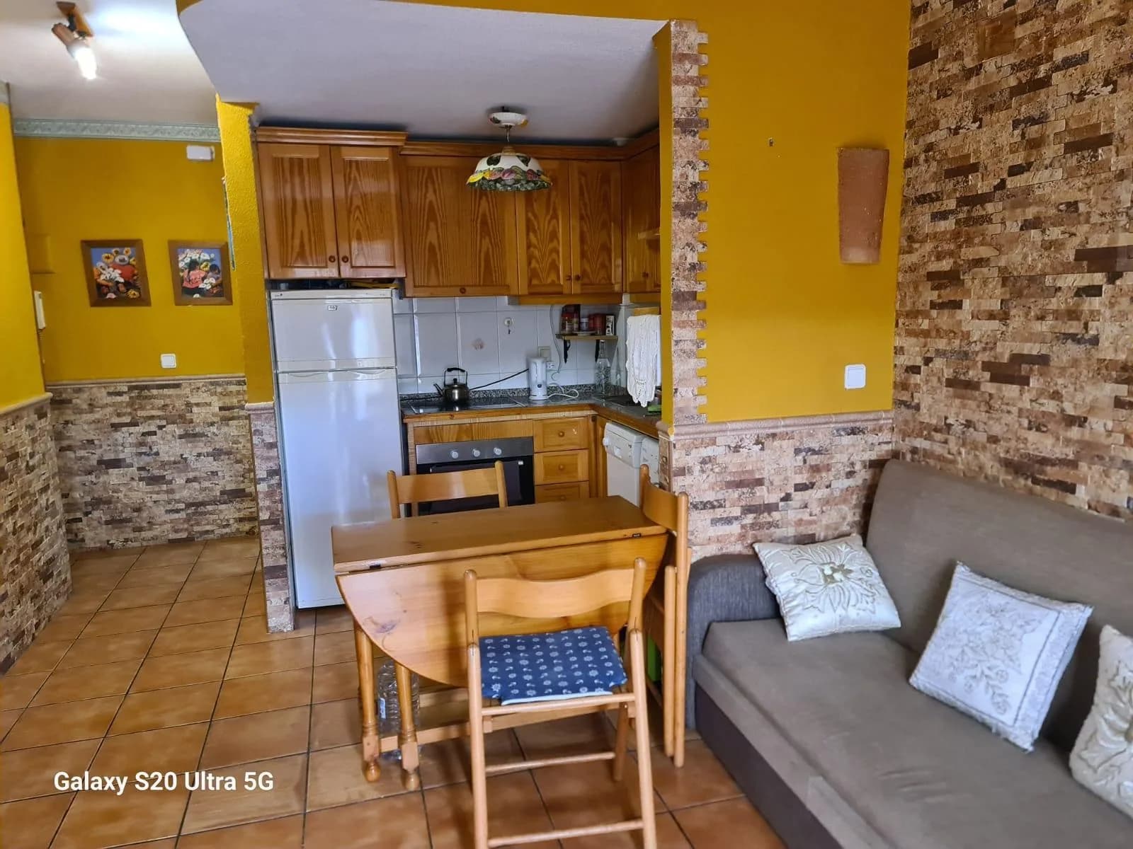 Apartment de 2 dormitorios en venta en Torrevieja, Alicante - Image 2